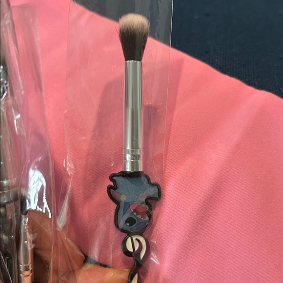 Cute Cartoon -Themed 5-Piece Makeup Brush Set - Picture 5 of 9
